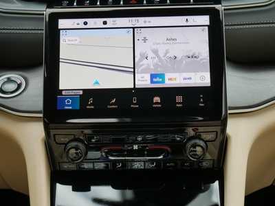 2025 Jeep Grand Cherokee, $44115. Photo 10