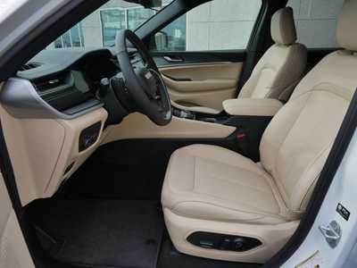 2025 Jeep Grand Cherokee, $44115. Photo 6