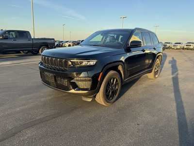 2025 Jeep Grand Cherokee, $39000. Photo 7