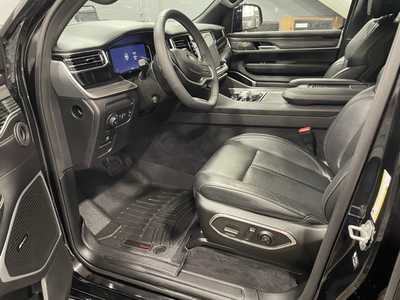 2023 Jeep Wagoneer, $50000. Photo 3