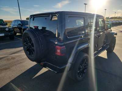 2022 Jeep Wrangler Unlimited, $37000. Photo 2