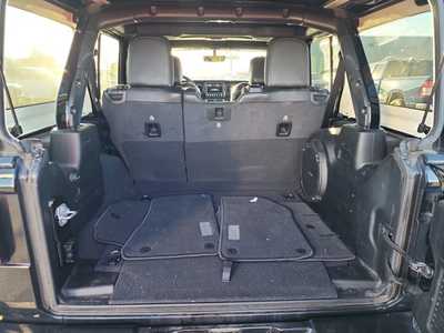 2022 Jeep Wrangler Unlimited, $37000. Photo 6