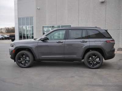 2025 Jeep Grand Cherokee, $47104. Photo 3