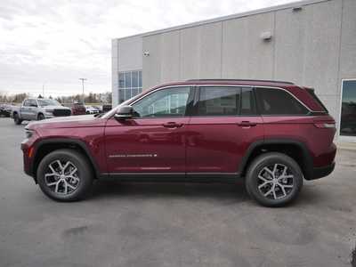 2025 Jeep Grand Cherokee, $42388. Photo 3