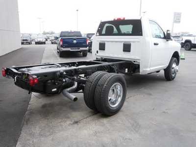 2026 RAM 3500 Reg Cab, $48676. Photo 2