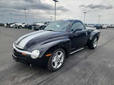 2005 Chevrolet SSR, $35000. Photo 5