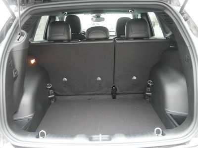 2026 Jeep Compass, $31648. Photo 5