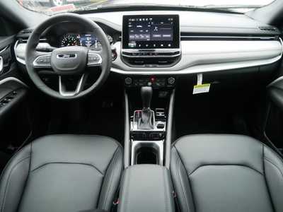 2026 Jeep Compass, $31648. Photo 9