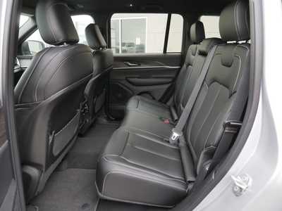 2025 Jeep Grand Cherokee, $44841. Photo 6