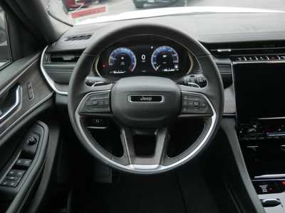2025 Jeep Grand Cherokee, $44841. Photo 8