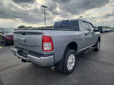 2023 RAM 2500 Crew Cab, $45000. Photo 2