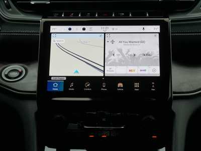 2025 Jeep Grand Cherokee, $44841. Photo 10