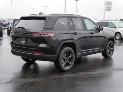 2025 Jeep Grand Cherokee, $44841. Photo 2