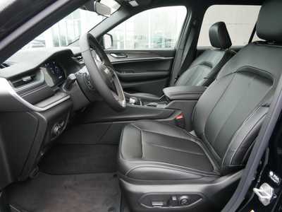 2025 Jeep Grand Cherokee, $44841. Photo 6