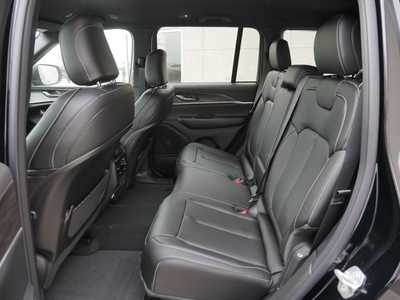 2025 Jeep Grand Cherokee, $42388. Photo 8