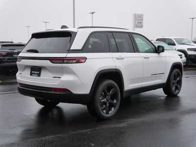 2025 Jeep Grand Cherokee, $44305. Photo 2