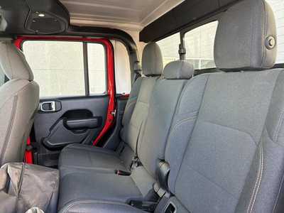 2024 Jeep Gladiator, $39000. Photo 9
