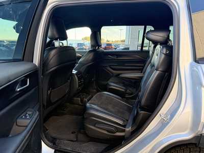 2024 Jeep Grand Cherokee L, $33500. Photo 8