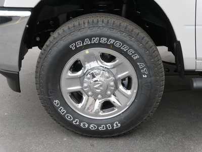 2026 RAM 2500 Crew Cab, $54270. Photo 4