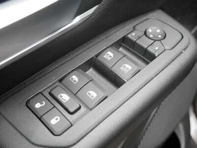 2025 RAM 1500 Crew Cab, $42349. Photo 7