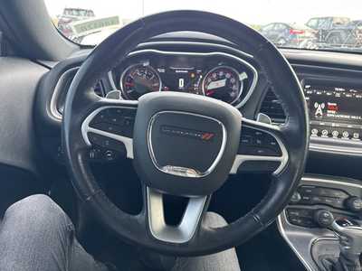 2017 Dodge Challenger, $18000. Photo 10