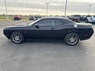 2017 Dodge Challenger, $18000. Photo 8