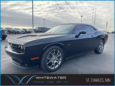 2017 Dodge Challenger, $18000. Photo 1