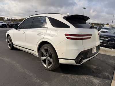 2023 Genesis GV70, $43000. Photo 3