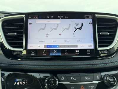 2021 Chrysler Pacifica, $29000. Photo 7