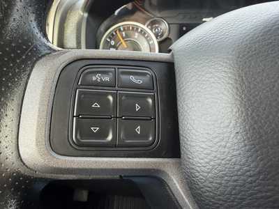 2019 RAM 3500 Crew Cab, $37500. Photo 11