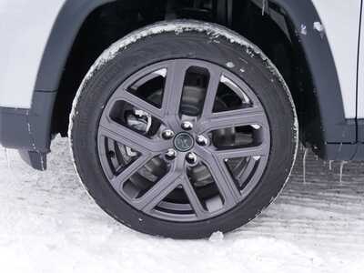 2026 Jeep Compass, $34984. Photo 4