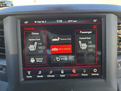 2021 RAM 1500 Crew Cab, $30000. Photo 4