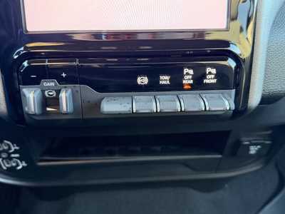 2025 RAM 3500 Crew Cab, $62800. Photo 9