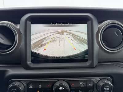2022 Jeep Wrangler Unlimited, $31500. Photo 9