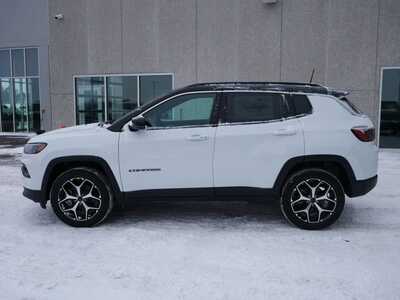 2026 Jeep Compass, $32600. Photo 3