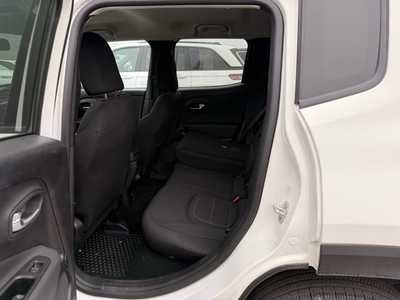 2022 Jeep Renegade, $20000. Photo 4