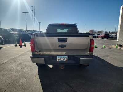 2013 Chevrolet 1500 Crew Cab, $10000. Photo 3