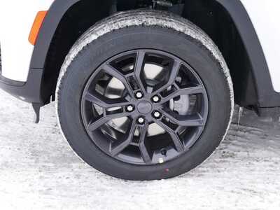 2025 Jeep Grand Cherokee L, $49267. Photo 4