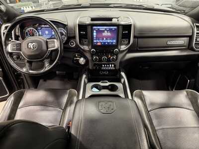 2022 RAM 2500 Crew Cab, $45000. Photo 3