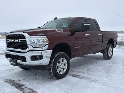 2024 RAM 2500 Crew Cab, $41000. Photo 2