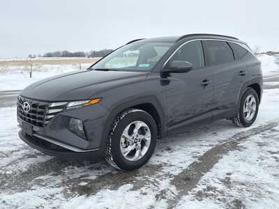 2023 Hyundai Tucson, $18000. Photo 2