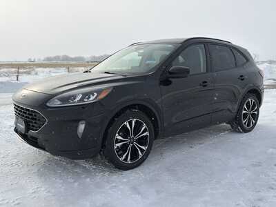 2022 Ford Escape, $22000. Photo 2