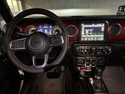2023 Jeep Gladiator, $47000. Photo 9