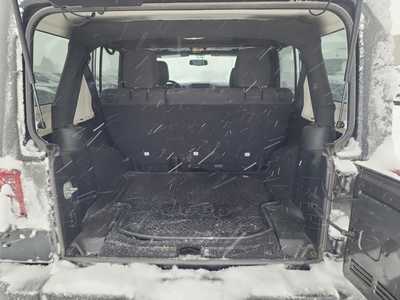 2018 Jeep Wrangler, $18500. Photo 8