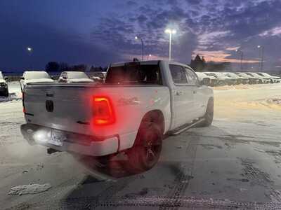 2020 RAM 1500 Crew Cab, $35500. Photo 2