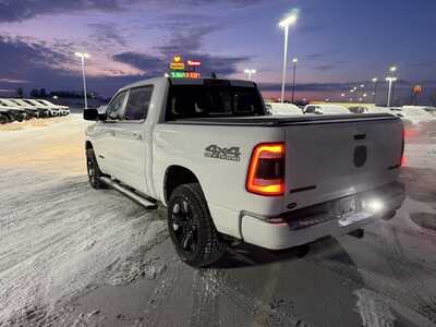 2020 RAM 1500 Crew Cab, $35500. Photo 4