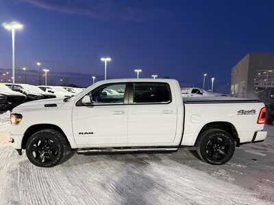 2020 RAM 1500 Crew Cab, $35500. Photo 7