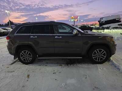 2020 Jeep Grand Cherokee, $21000. Photo 4