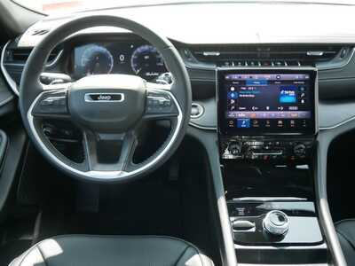 2025 Jeep Grand Cherokee L, $51001. Photo 7