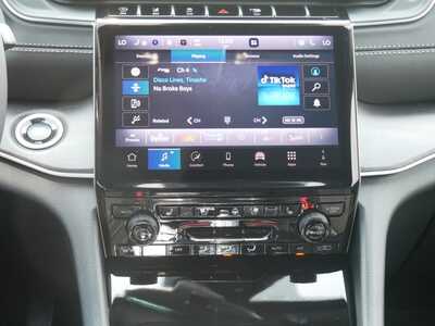 2025 Jeep Grand Cherokee L, $51001. Photo 8